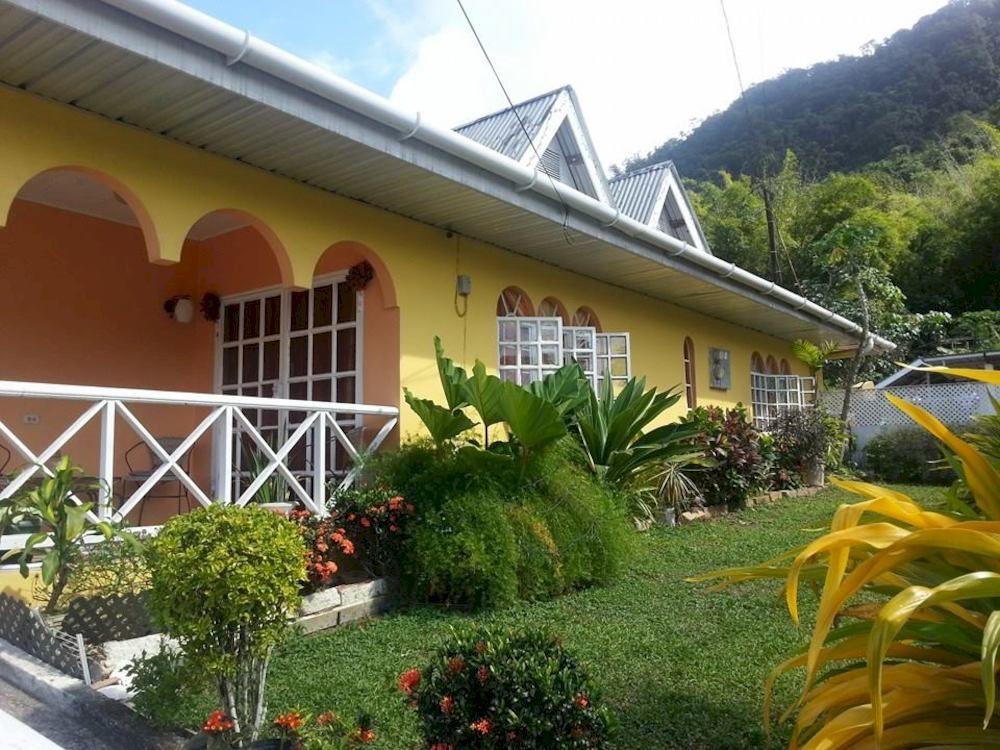 Bed and Breakfast La Mamre La Finette Екстер'єр фото