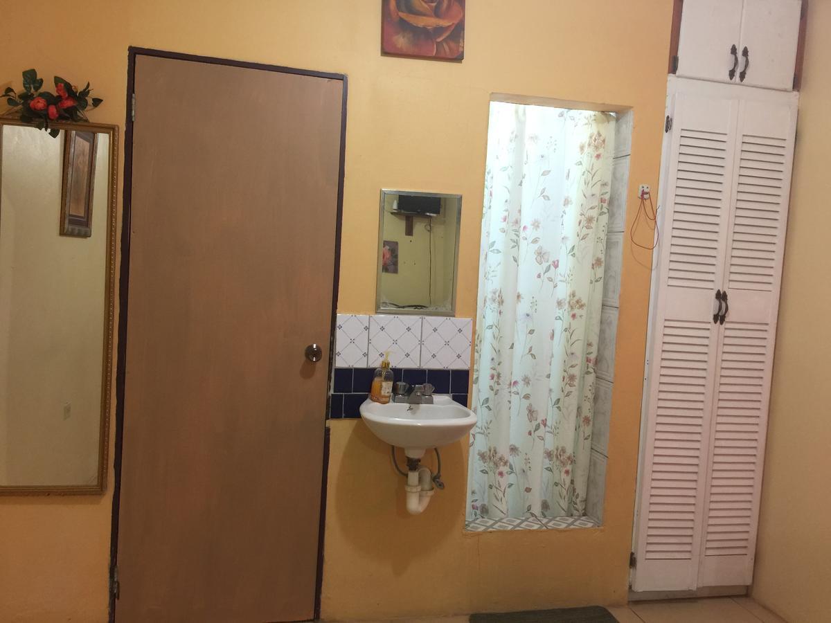 Bed and Breakfast La Mamre La Finette Екстер'єр фото